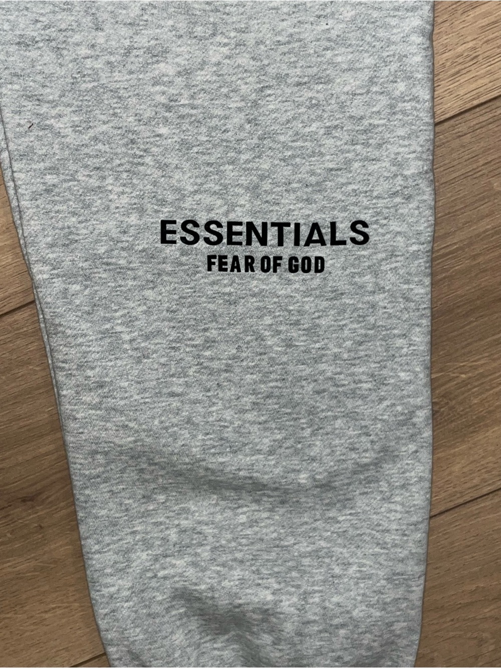Fear of God Essentials Matching Hoodie & Sweatpants Set Size M - Picture 11 of 14